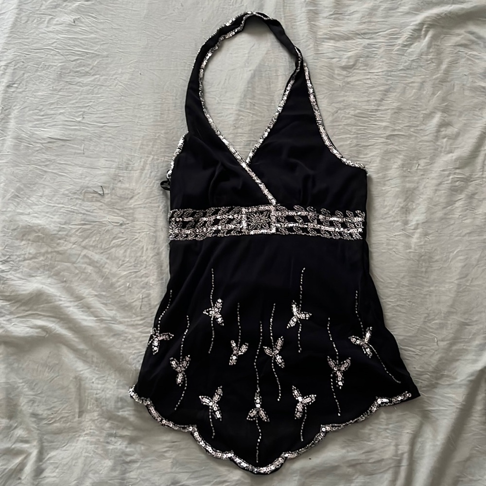 Body central Y2K halter going out top